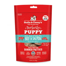 Load image into Gallery viewer, Stella & Chewy's Perfectly Puppy Freeze Dried Raw Beef and Salmon Dinner Patties Grain Free Dog Food